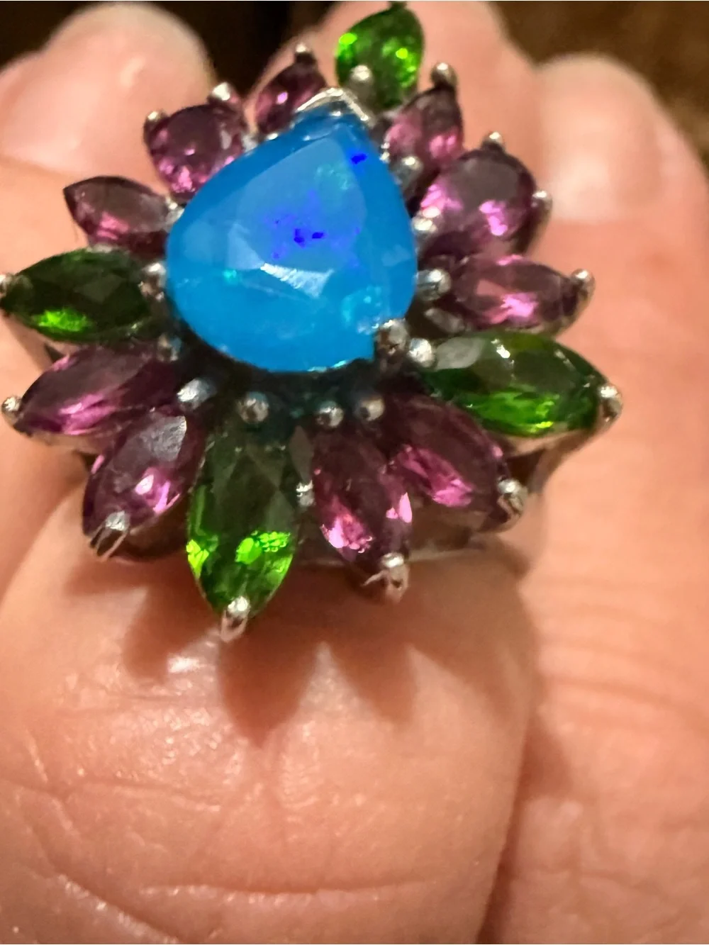Natural blue opal Sz7.5